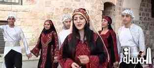 لوحات فنية راقصة لفرقة موال في مهرجان