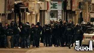 انتحارية تفجر نفسها خلال عملية المداهمة في سان دوني بضواحي باريس