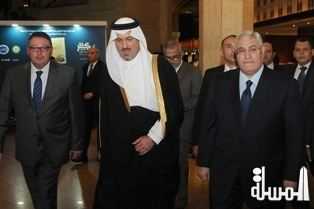 مؤسسة الفكر العربى تكرم عدلي منصور الرئيس المصري السابق بفندق سميراميس انتركونتننتال