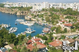 روسيا: لم نبحث استئناف الرحلات السياحية مع تركيا