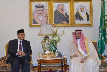 وزير الحج يناقش ترتيبات موسم الحج المقبل مع إندونيسيا والعراق