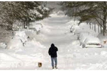 تأجيل وإلغاء رحلات طيران بالولايات المتحدة بسبب الثلوج