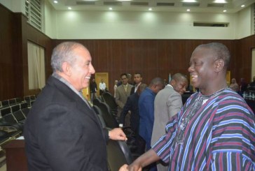 محافظ البحر الاحمر يلتقى بوفد لكوادر سياحية افريقية بالغردقة