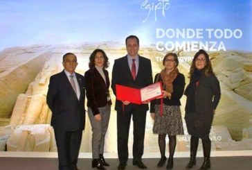 سياحة مصر تقتنص جائزة افضل جناح فى معرض فيتور مدريد السياحى 2017