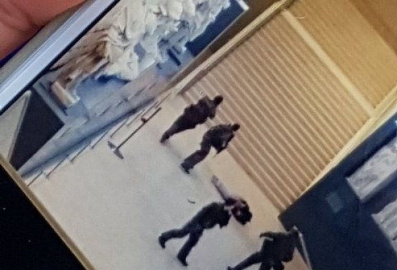 احباط محاولة اقتحام متحف اللوفر فى باريس