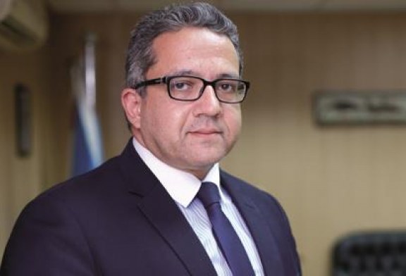 وزير سياحة مصر يستقبل 3 سفراء مصريين جدد لمناقشة آلية دعم آواصر التعاون السياحي والآثري مع الدول الموفدين اليها