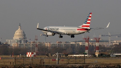 بوينج تسلم طائرتها لأول مره من خارج حدود الولايات المتحدة