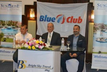 بالصور ..محافظ البحر الأحمر لوفد إعلامى تشيكى : المحافظة تستطيع إستيعاب 15 مليون سائح سنوياً دون أية عوائق