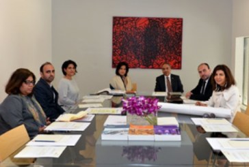 الشيخة مى تبحث احتياجات مشاريع (طريق اللؤلؤ) و(المحرق عاصمة الثقافة الإسلامية 2018)