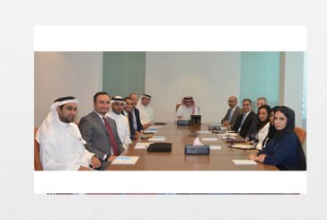وزير سياحة البحرين يترأس اجتماعا حول تنمية المؤسسات الصغيرة والمتوسطة