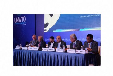 وزير سياحة مصر يبحث مع نظيره الصينى دعم وتعزيز العلاقات بين البلدين