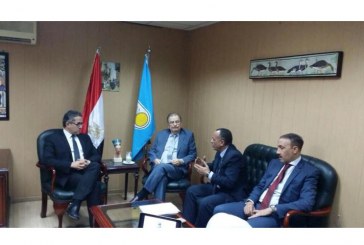 العنانى يبحث مع روسيا سبل التعاون مع مصر في مجال العمل الأثري والمتاحف