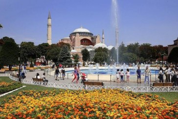 إسطنبول تستقبل 8 ملايين سائح فى 9 أشهر