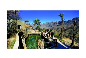 سياحة السلطنة تأمر بتقديم تسهيلات منح التأشيرات السياحية غير المكفولة