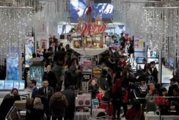 مبيعات موسم التسوق فى العطلات بأمريكا يتجه لتحطيم الأرقام القياسية