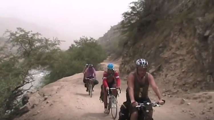 تنظيم “داعش” يتبنى قتل السياح الاجانب في طاجيكستان