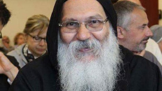 د. مصطفى الفقي ينعى الأنبا ابيفانيوس أسقف ورئيس دير الأنبا مقار