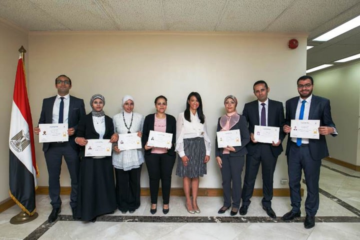 المشاط وزيرة السياحة تسلم شهادات التخرج للدفعة الأولي من المشاركين في برنامج إعداد المدربين TOT