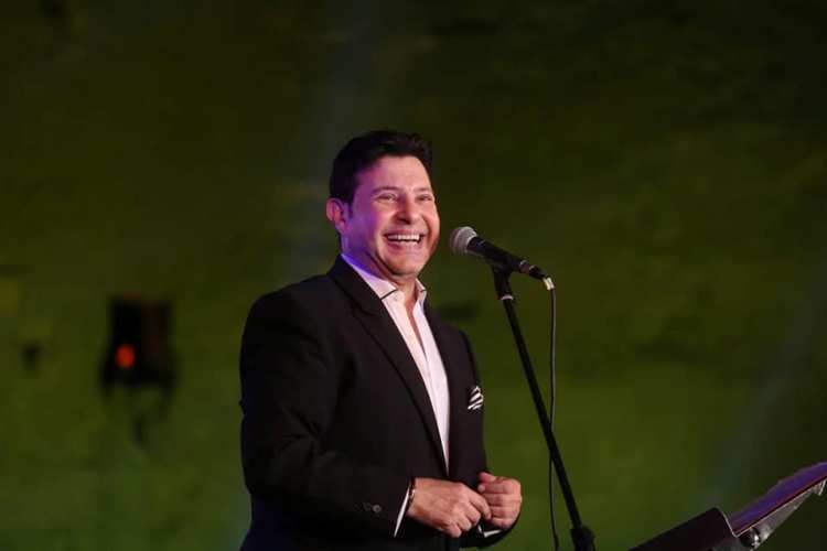 وزيرا الثقافة والاثار ورئيس الاوبرا يفتتحون الدورة الـ 27 لمهرجان القلعة الدولى