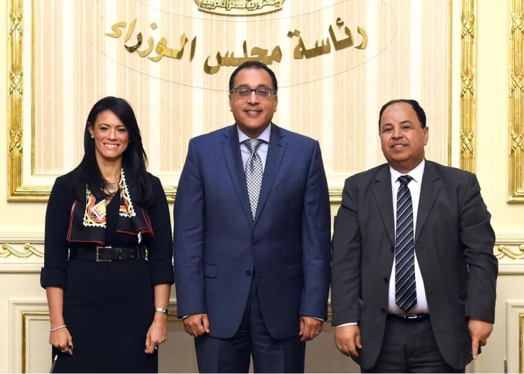 سياحة مصر توقع بروتوكول تعاون مع وزارة المالية بشأن تحديد معايير تقييم المنشآت الفندقية