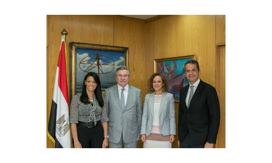 سياحة مصر تقرر تحديث منظومة معايير تصنيف الفنادق المصرية لتواكب المعايير العالمية