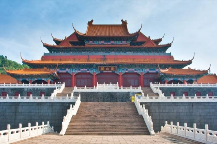 اكتشاف قطع خزفية أثرية في المدينة المحرمة الصينية