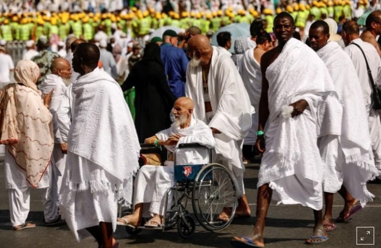 قطر تتهم السعودية بمنع القطريين من أداء فريضة الحج.. والرياض تنفي