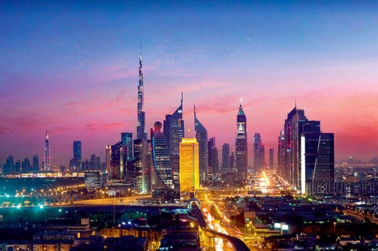 سياحة بيرو تطالب بتشغيل رحلات جوية مباشرة لتنشيط التجارة مع الإمارات