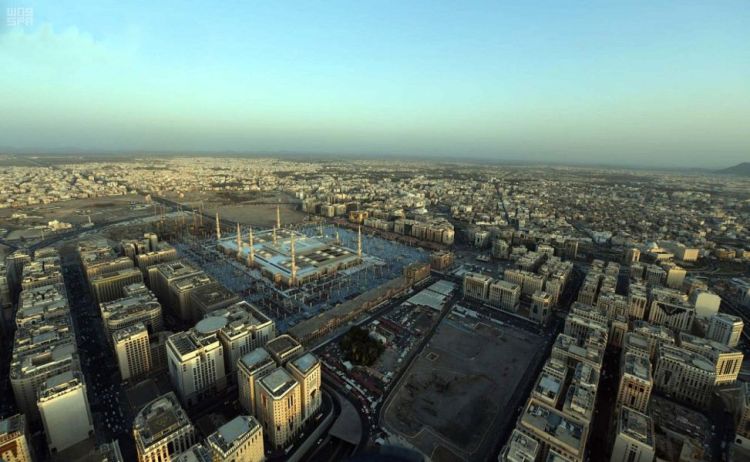 المدينة المنورة تستقبل أعداد كبيرة من الزوار لقضاء إجازة عيد الأضحى