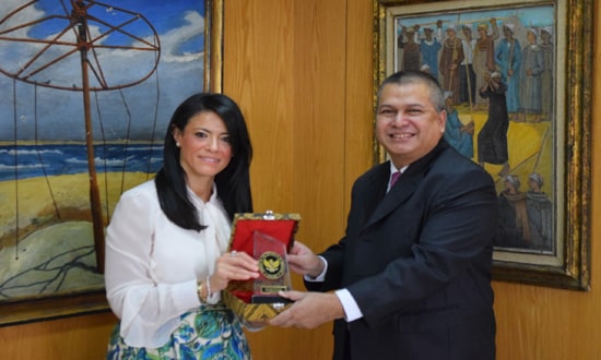 فى لقائها مع سفير اندونيسا : المشاط تقرر ايفاد وفد وزارى لبحث آليات الترويج السياحي داخل السوق الاندونيسي