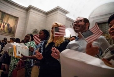 45 ألفًا يحصلون على الجنسية الأميركية ويصبحون مواطنين أميركيين خلال أسبوع الدستور