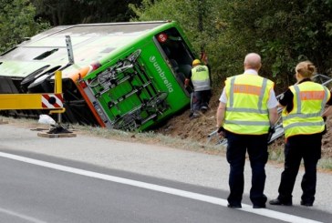 إصابة 15 سائح في حادث حافلة سياحية ألمانية في سويسرا