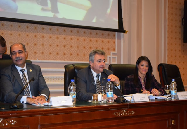 وزيرا السياحة والطيران يستعرضان رؤية الوزارتين خلال المرحلة المقبلة خلال لقاء لجنة السياحة والطيران بالبرلمان