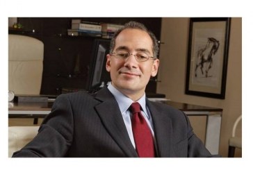 هشام الخازندار خلال ندوة المركز المصري للدراسات الاقتصادية عن ريادة الأعمال: “الشباب ورواد الأعمال هما الركيزة الأساسية”