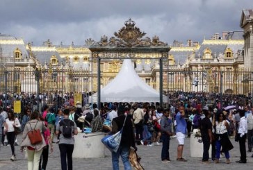 إغلاق قصر فرساي امام السياح والزوار تحسبا للفصل السادس من احتجاجات السترات الصفراء