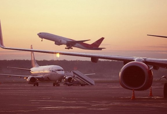 الاتحاد الاوروبى يجدد الحظر على الطيران الليبي