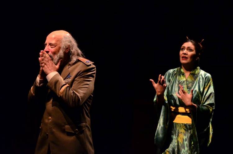 الساعة الأخيرة يمثل مصر فى المسابقة الرسمية لمهرجان قرطاج المسرحية بتونس