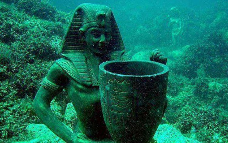 الآثار الغارقة في مصر في محاضرة بمكتبة الإسكندرية