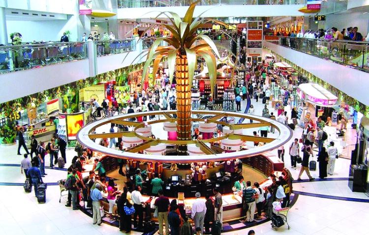 مطار دبى يحتفظ بالصدراة عالمياً فى عدد المسافرين الدوليين