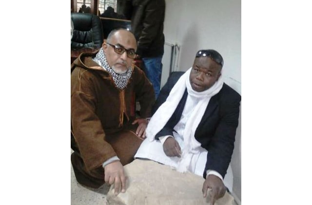 بالصور اكتشاف نقش آثرى عمره 14 ألف عام بالجزائر