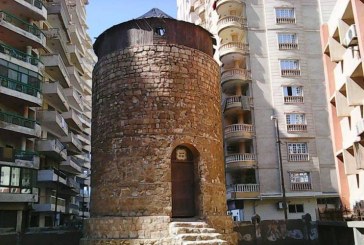 إزالة التعديات الواقعة بمنطقة طاحونة هواء المندرة الأثرية