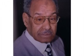 عَبْدَالمُنْعِمُ الْجَدَّاوِيُّ.. فَارِسُ الصِّحَافَةِ وَالْأدَبِ