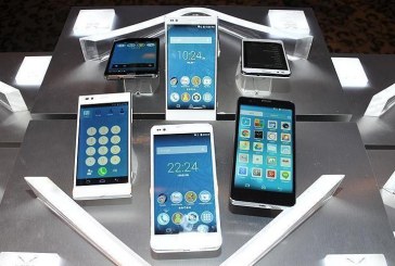 الصحة العالمية: مليار شخص مهدد بفقدان السمع بسبب الهواتف الذكية