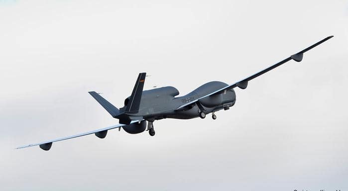 تعليق الرحلات الجوية في مطار دبلن بسبب طائرة بدون طيار