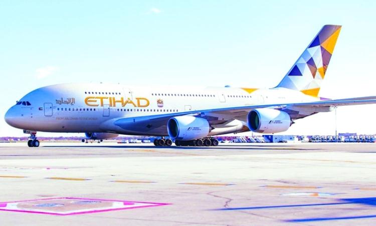 «الاتحاد للطيران» تسير 35 رحلة بين الكويت وأبوظبي أسبوعياً