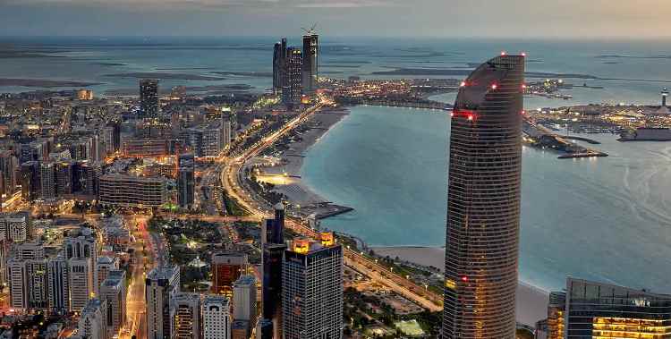 سياحة أبوظبي تشارك فى بورصة برلين