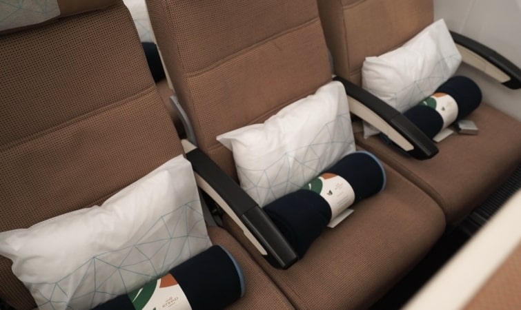 الاتحاد للطيران أول شركة طيران في المنطقة تشغل رحلة خالية من المواد البلاستيكية