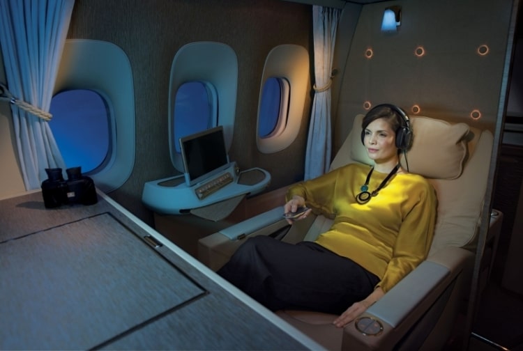 طيران الإمارات تسير «بوينج 777-300ER» بالدرجة الأولى الجديدة إلى المالديف يونيو القادم