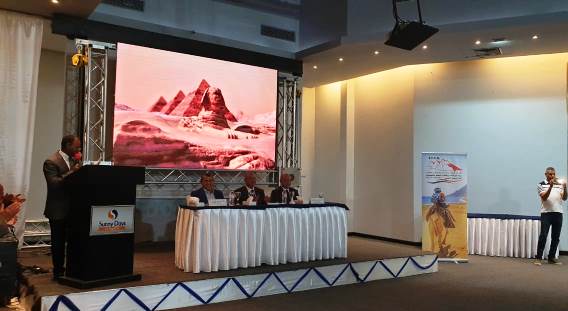 تمهيدا للربط مع وزارة الداخلية لمتابعة حركة الحافلات السياحية الكترونيا ..غرفة السياحة تنفذ تدريب مهاري ل 1250 سائق خلال شهرين