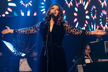 سميرة سعيد تفتتح جولتها في المغرب بحفل تاريخي بالدار البيضاء